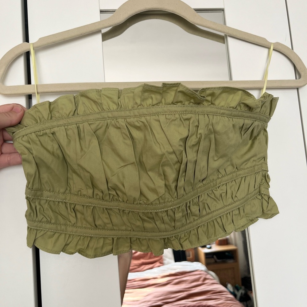 Rosevelvet sage green top and skirt set